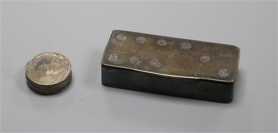 A Georgian white metal counter box by Joseph Wilmore and a white metal snuff box.